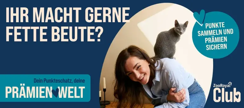 ZooRoyal Prämienwelt Werbebanner mit einer lächelnden Frau und einer Katze auf der Schulter; Text wirbt für den ZooRoyal Club und das Sammeln von Punkten für Prämien.