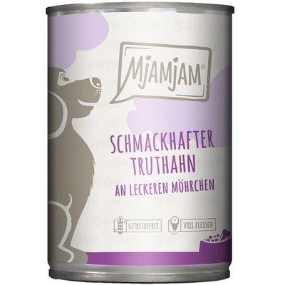 MjAMjAM schmackhafter Truthahn an leckeren Möhrchen MjAMjAM schmackhafter Truthahn an leckeren Möhrchen