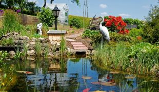 Deko für den Gartenteich